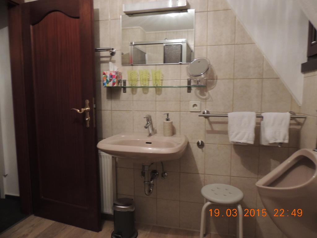 Ratsstube Blasius Hotell Merzig Exteriör bild